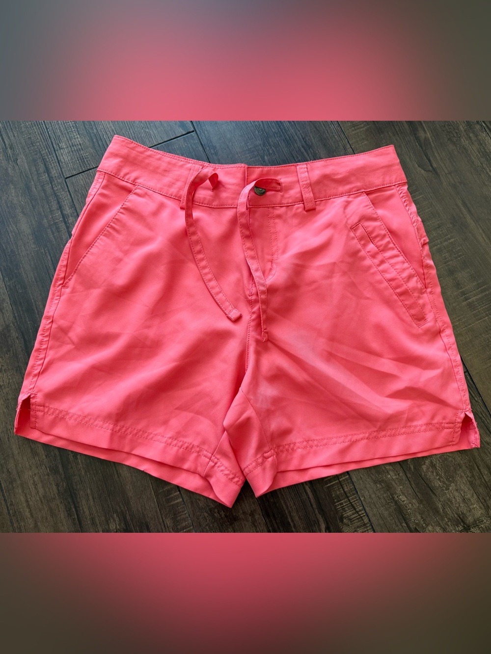 Magellan Outdoors Coral Pink Fishing/Hiking Shorts Size Small UPF Quick Dry